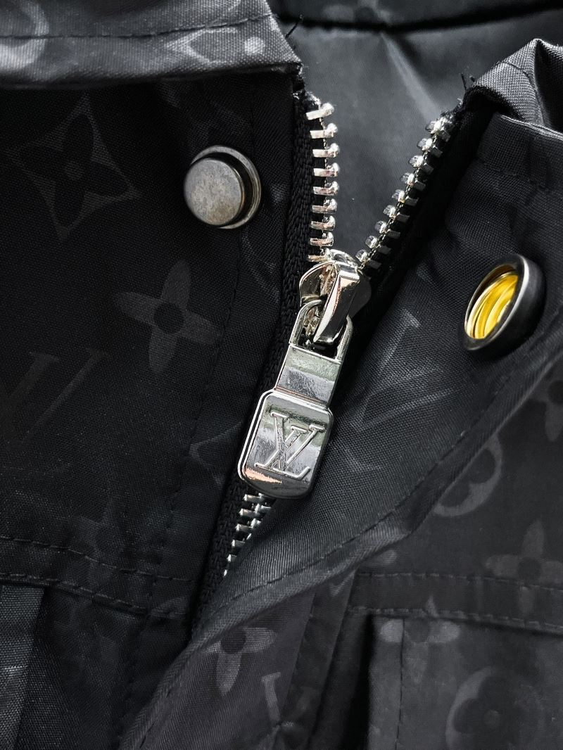 Louis Vuitton Outwear